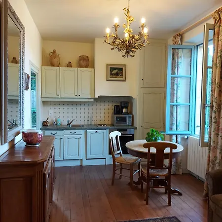 La Treille, Maison De Charme Au Coeur De Apartment Beynac-et-Cazenac