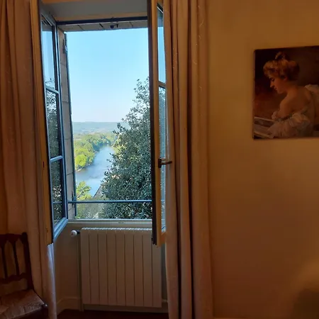 La Treille, Maison De Charme Au Coeur De * Beynac-et-Cazenac